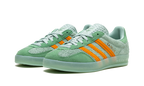 Gazelle Indoor WMNS "Hazy Green Crew Yellow" IG6783